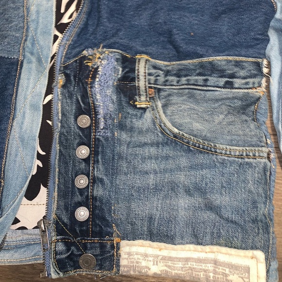 Recycled pieced Levi’s denim jacket - Picture 3 of 4